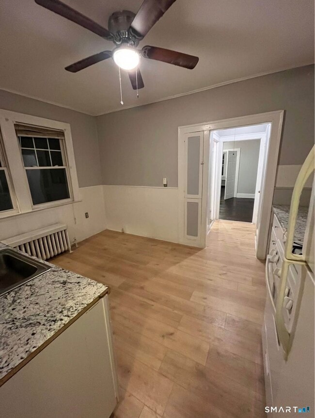 Foto del edificio - 1905 Broad St