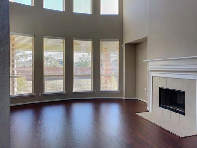 Building Photo - 20111 Ivory Valley Ln