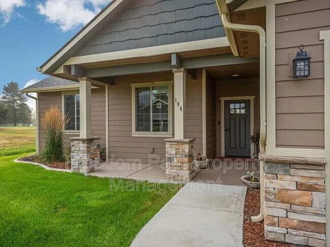 Foto del edificio - 184 Ironwood Dr