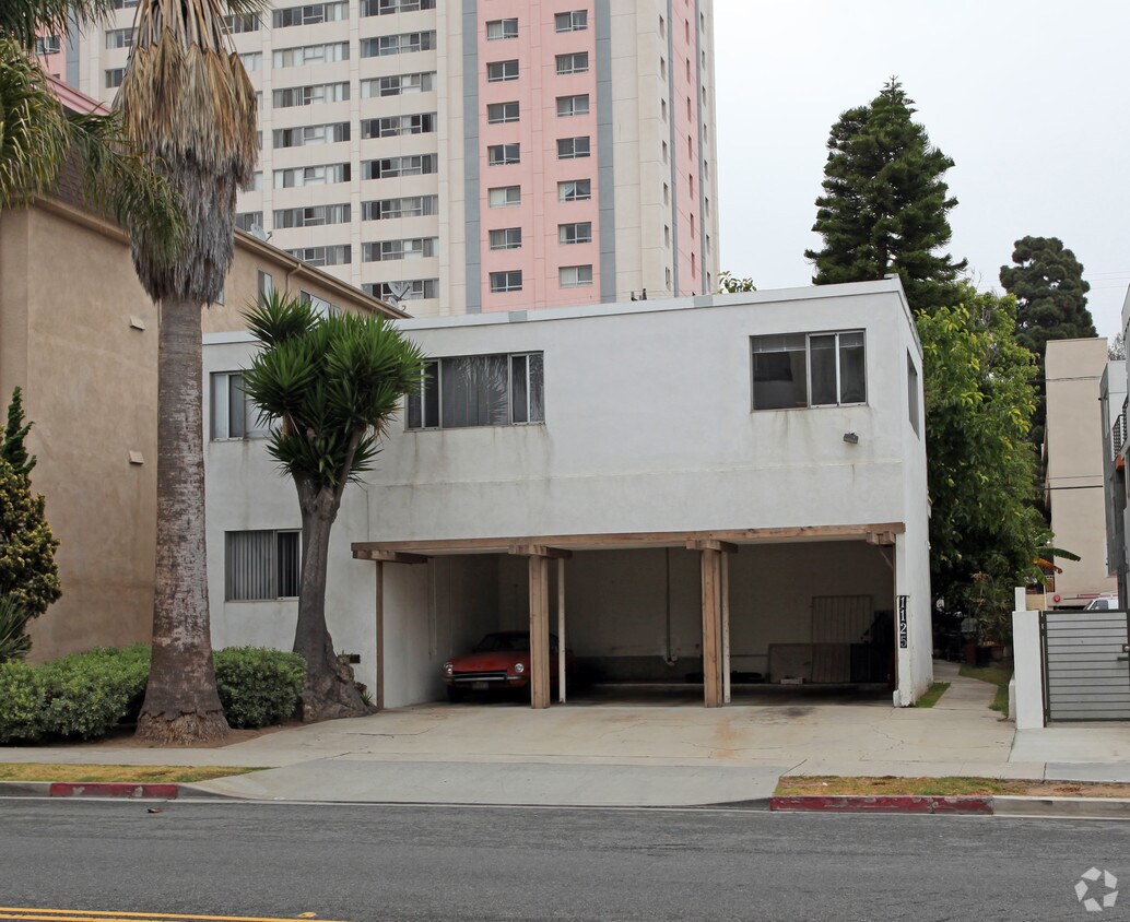 Primary Photo - 1125 6th St