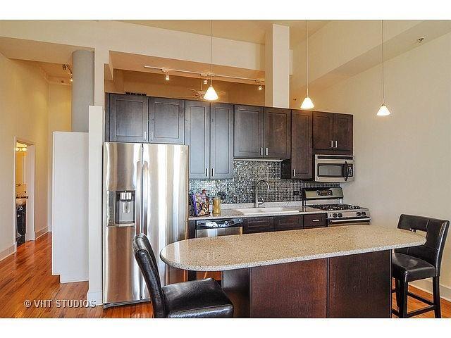 Photo - 165 N Canal St, 1504