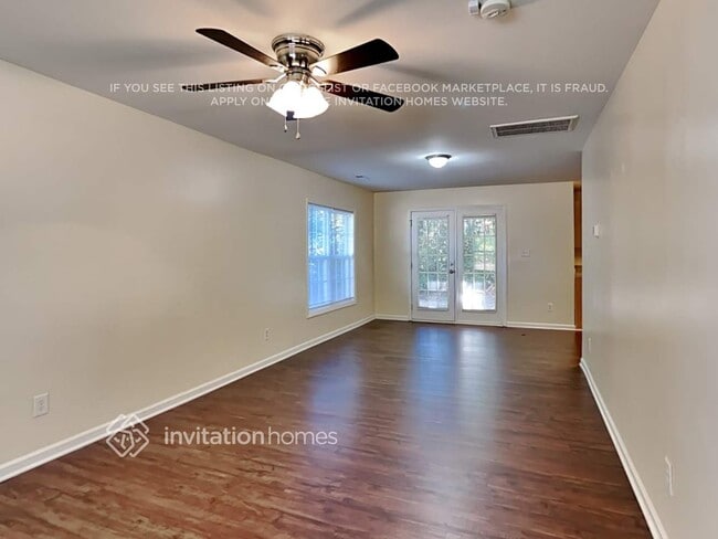 Building Photo - 74 Randolph Dr