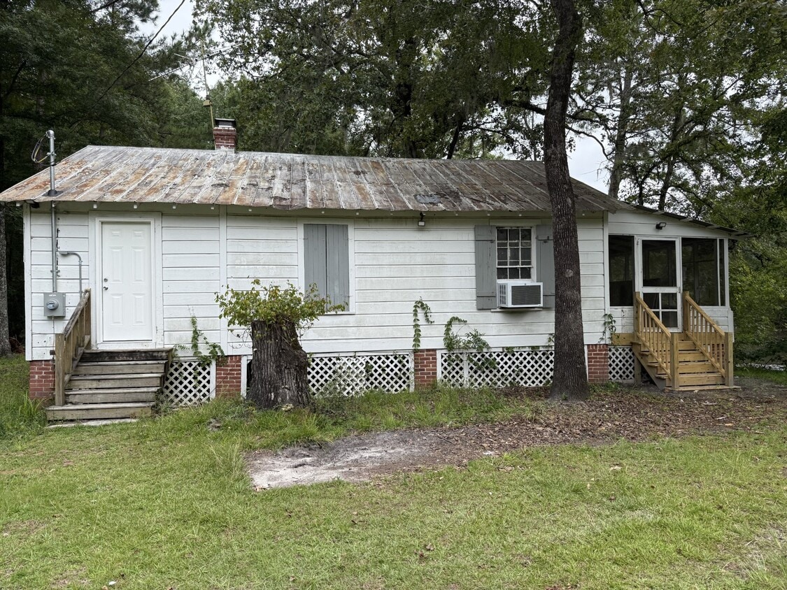 Primary Photo - 293 Gar Rd