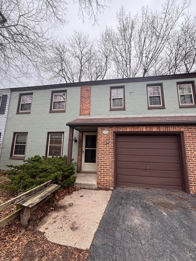 Building Photo - 5586 Azalea Ct