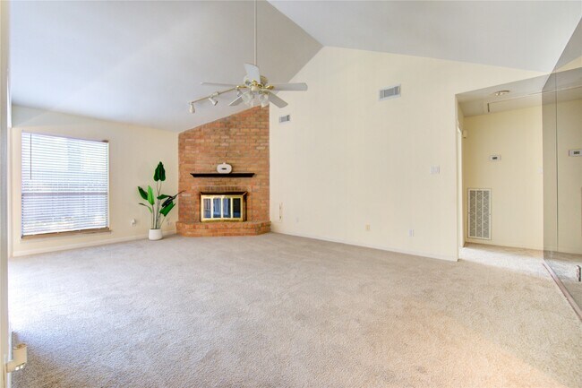 Foto del edificio - 1927 Ash Meadow Dr