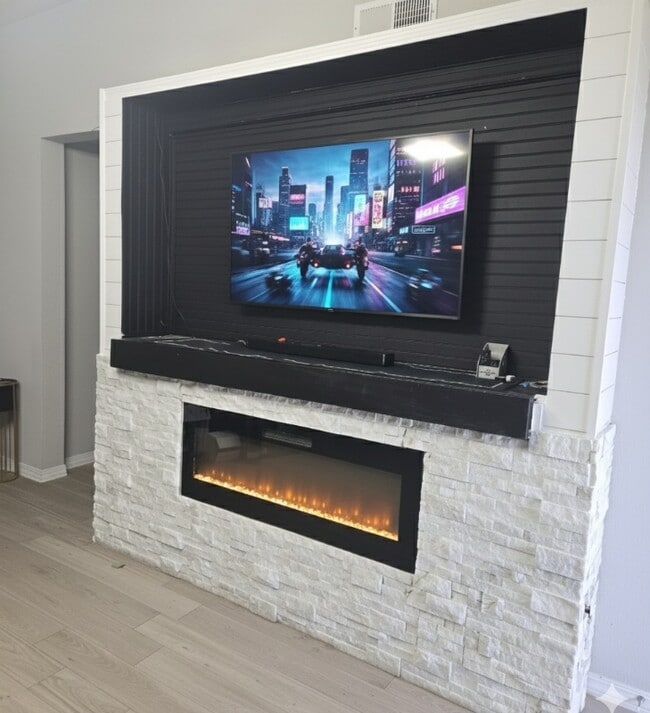 Building Photo - 14605 Mescal Bean Ct