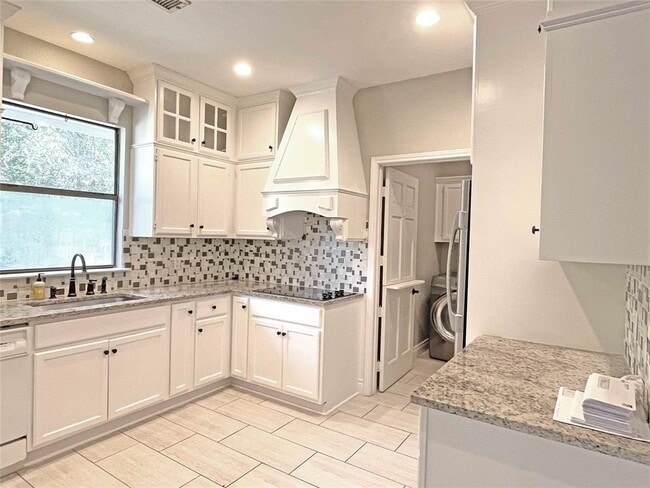 Building Photo - 8300 Pommel Cove