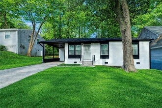 Building Photo - 836 Bolton Rd NW