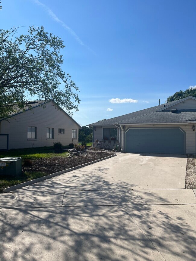 Photo - 11554 Thurston Way Townhome