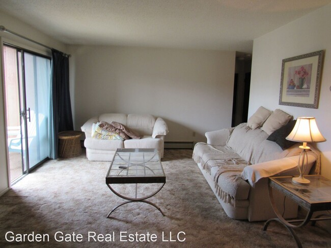 Building Photo - 1 br, 1 bath House - 4500 S Poplar 202