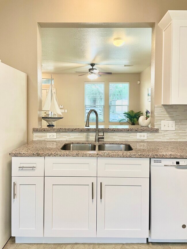 Another view of the sink - 29723 Sullivan Oaks Dr