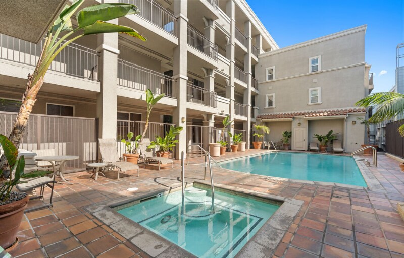Foto principal - 4060 Glencoe Ave