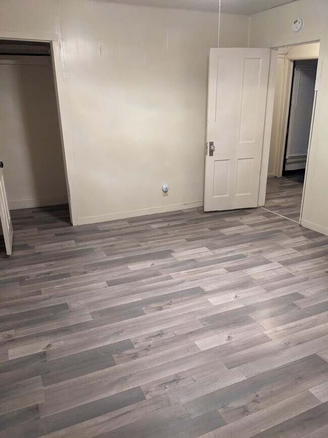 Foto del edificio - 1232 4th St