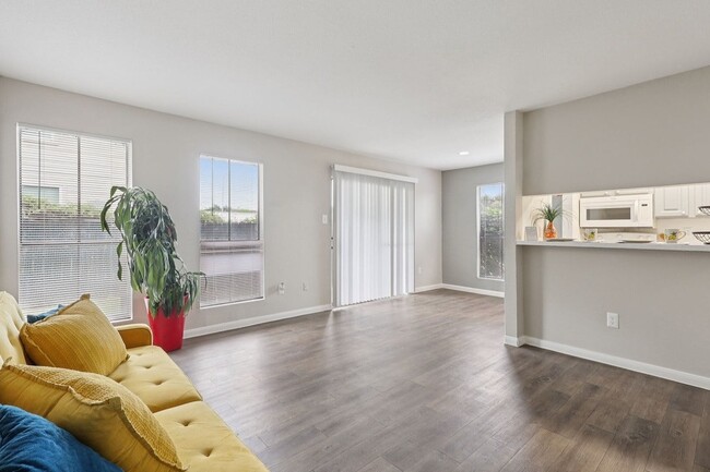 Building Photo - Kirkwood Landing Apartments