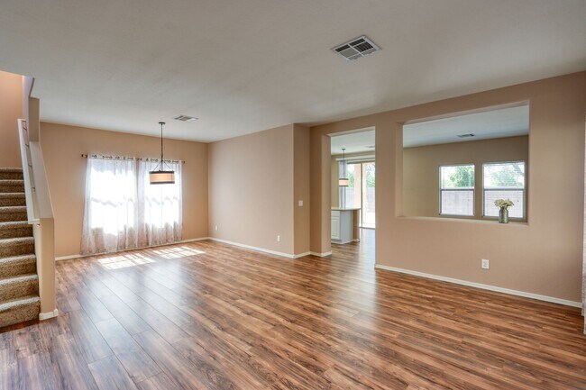 Foto del edificio - 40404 W Molly Ln