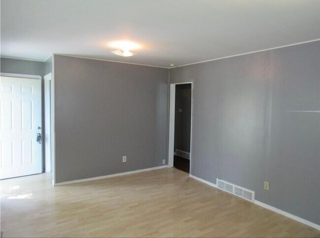 Building Photo - Cozy Vineyard Living – 3BR/2BA Home Near P...