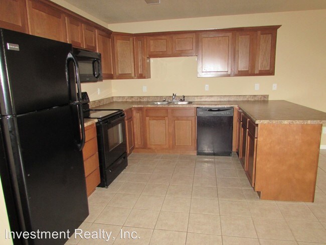 Foto del edificio - 173 Lyle Curtis Cir