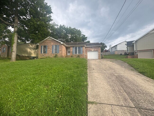 Foto del edificio - Single Family Home in Clarksville