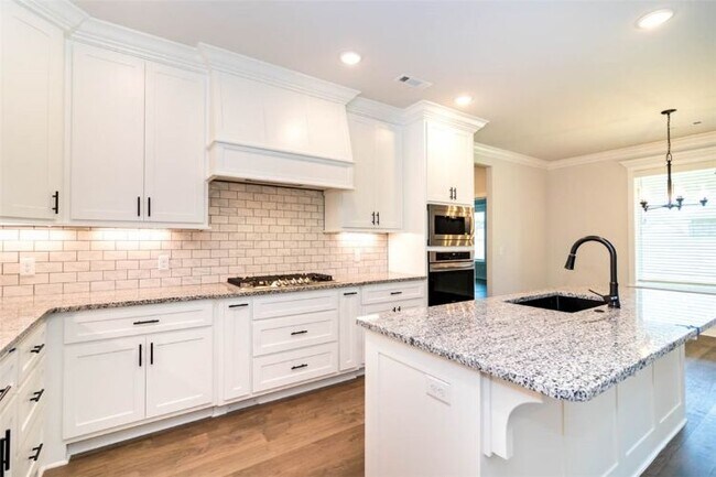 Foto del edificio - 6206 S 59th St