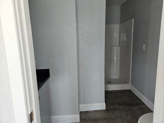 Foto del edificio - 91 Vintner Rd