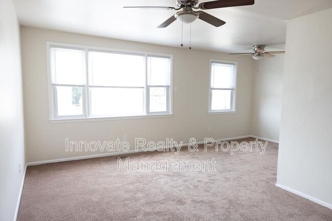 Photo - 109 Lockart Plaza House