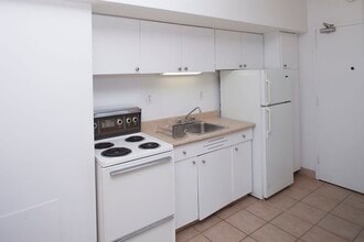 Building Photo - 3455 Rue Aylmer