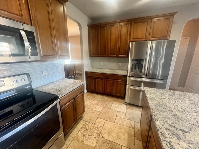 Foto del edificio - Rare Huge 5 Bedroom in Leander, TX