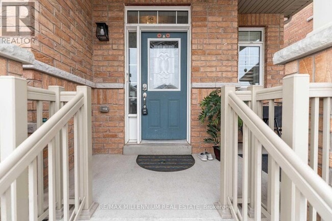 Building Photo - 117 Allegro Dr