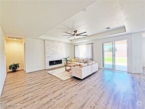 Building Photo - 6660 Stubblefield Dr