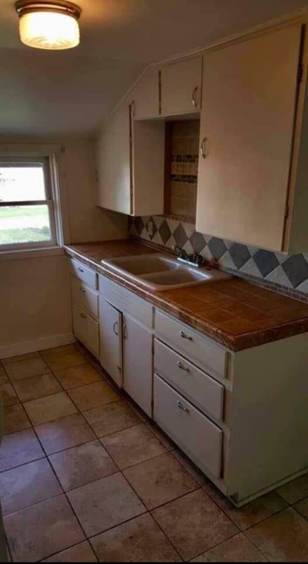 Building Photo - 531 Linden Dr