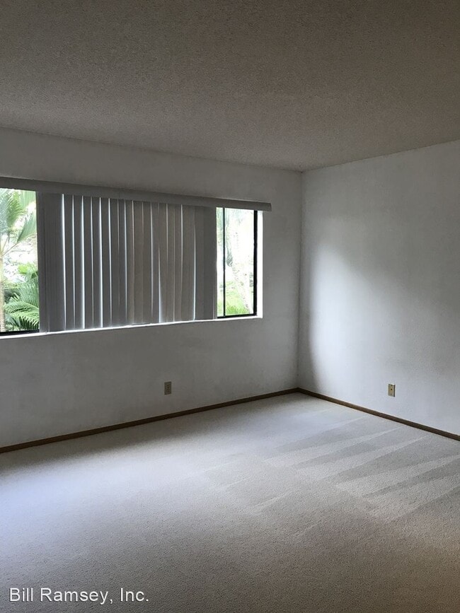 Building Photo - 2 br, 1.5 bath House - 98-1783 B KAAHUMANU ST