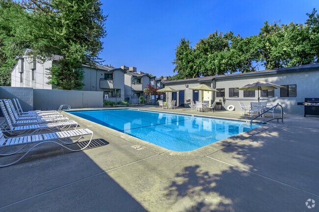 Building Photo - Sand Creek Apartments