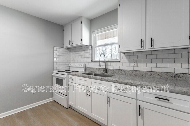 Foto del edificio - 3136 Spring Place Rd SE