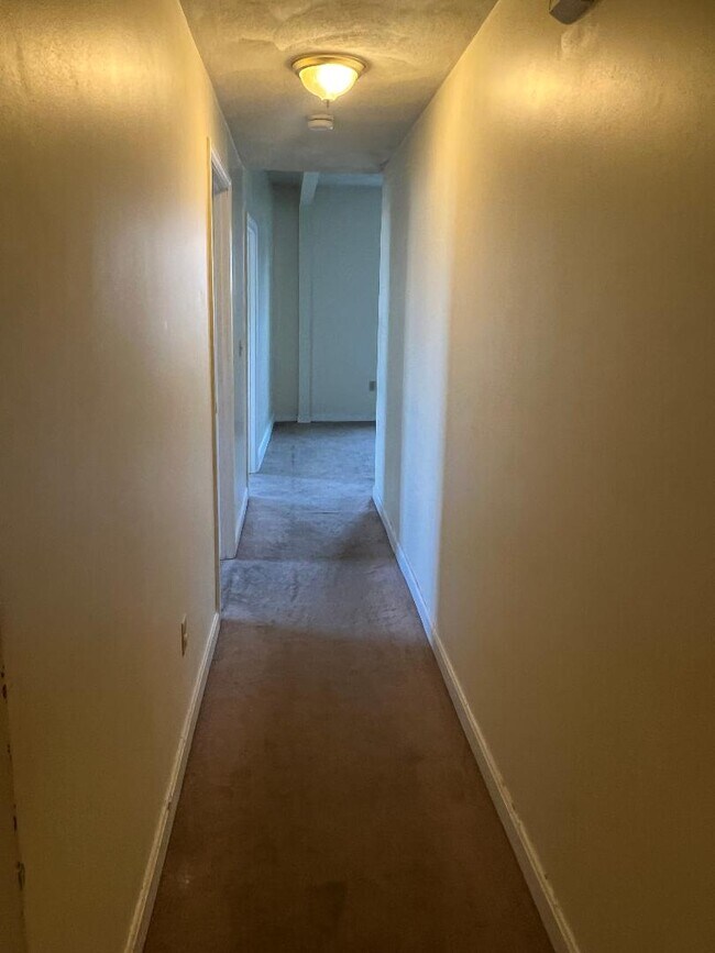 Foto del edificio - 571 Westford St