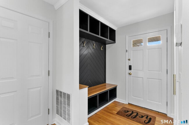 Foto del edificio - 30 Osborne Pl