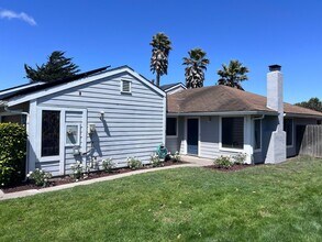 Building Photo - 406 Coronado Dr