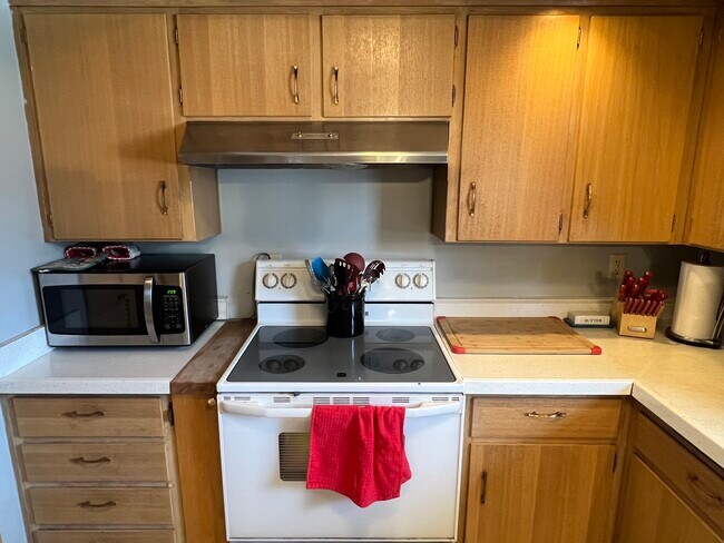 Foto del edificio - 415 1st Ave SE