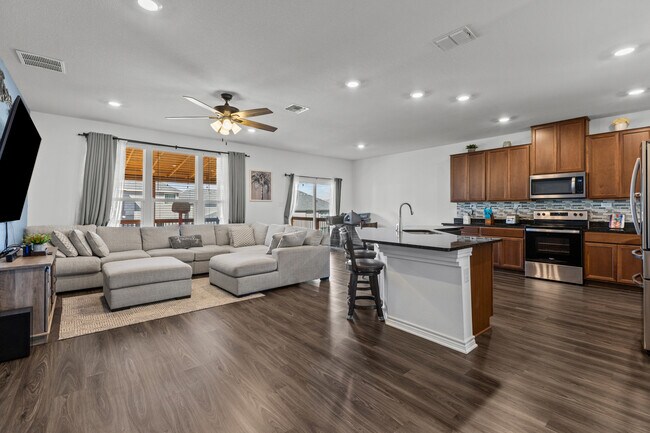 Foto del edificio - 14923 Hestia Ct