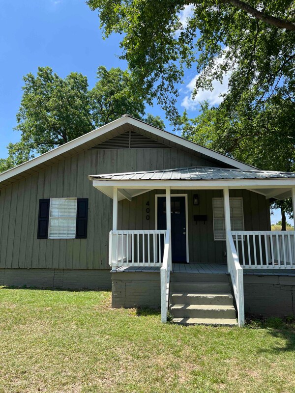 400 Birch St, Trussville, AL 35173 House Rental in Trussville, AL