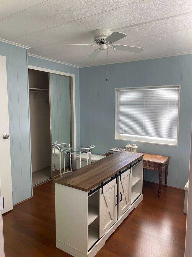 Foto del edificio - 7128 SE Bluebird Cir