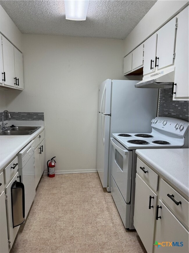Foto del edificio - 1513 Shannon Cir