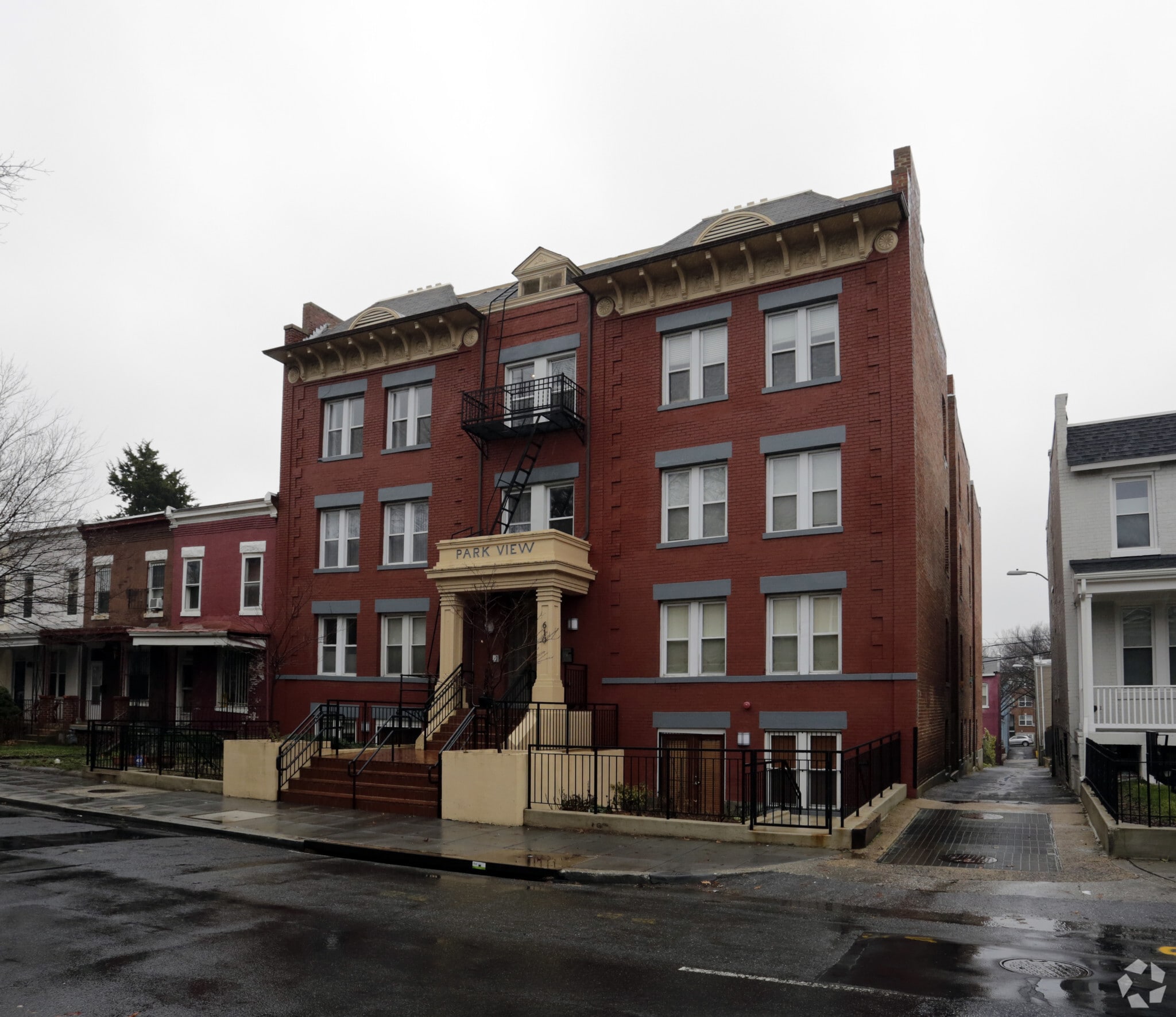 Washington Parkview Apartments