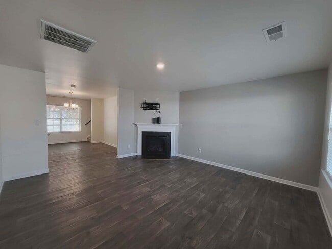 Building Photo - 13403 Michael Lynn Rd