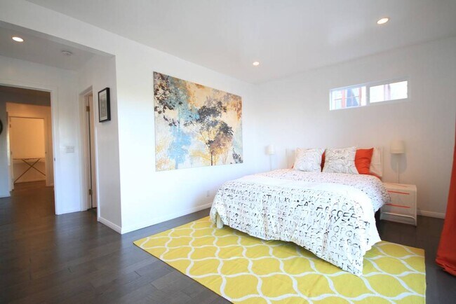 Foto del edificio - 2060 Glencoe Way