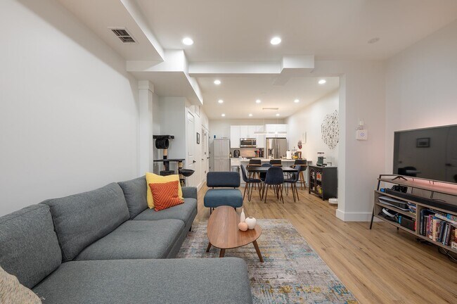 Foto del edificio - 72 Nelson Ave