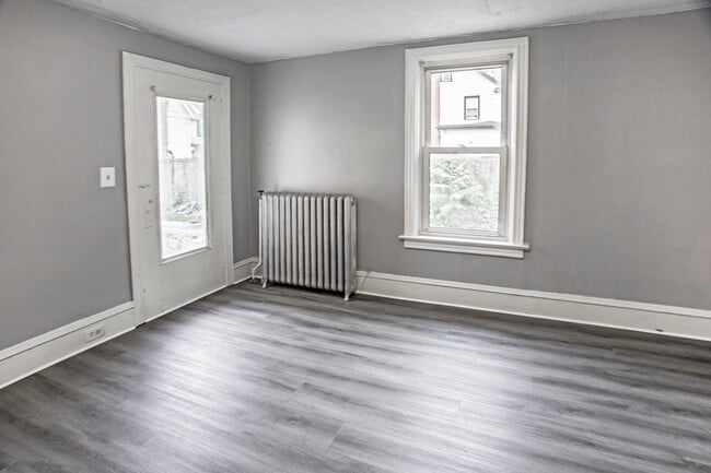 Building Photo - 1412 Spruce St