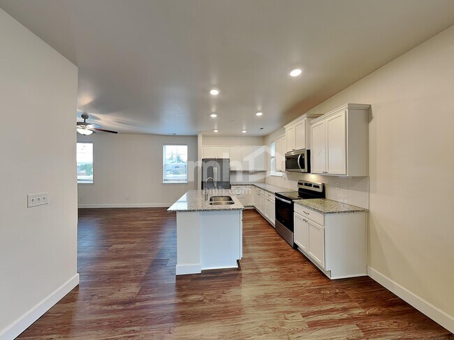 Foto del edificio - 10601 136th St Ct E