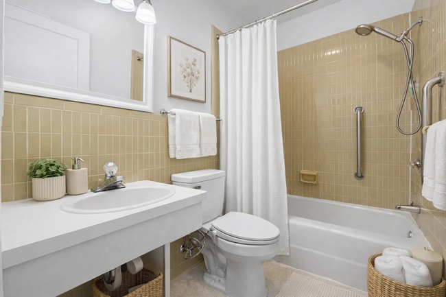 Photo - 1504 Hixson Pike House