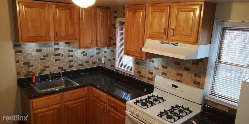 Primary Photo - 1 br, 1 bath Apartment - 2604 Parkway Ave