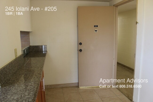 Building Photo - 245 Iolani Ave